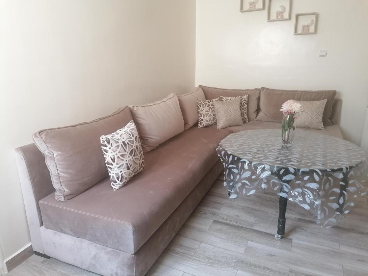 Appartement Pour Famille Εσαουίρα Εξωτερικό φωτογραφία