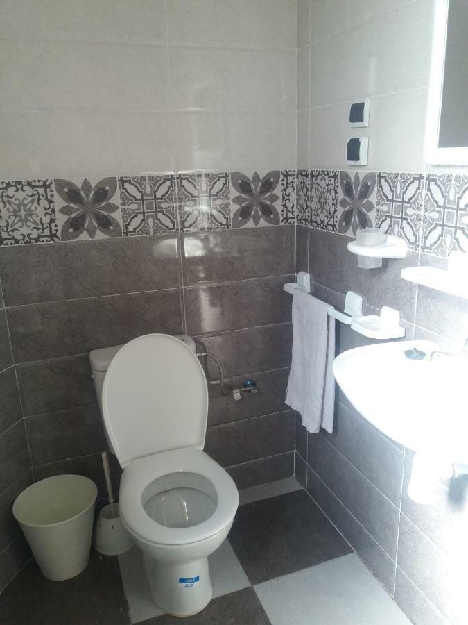 Appartement Pour Famille Εσαουίρα Εξωτερικό φωτογραφία
